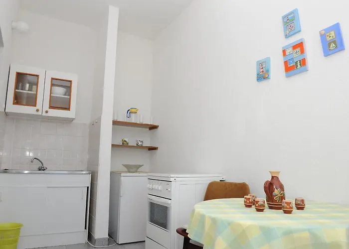 Apartment With Parking Space Podaca, Makarska - 15748 *
