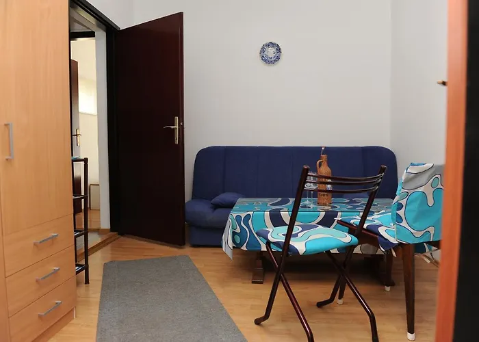 Apartment With Parking Space Podaca, Makarska - 15748