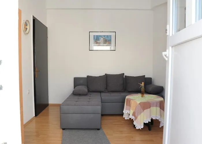 Apartment With Parking Space Podaca, Makarska - 15748 *