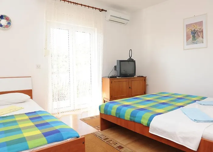 Apartment With Parking Space Podaca, Makarska - 15748 *